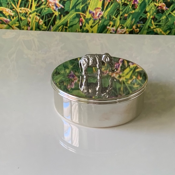 Pottery barn elephant candle pot - Picture 6 of 13